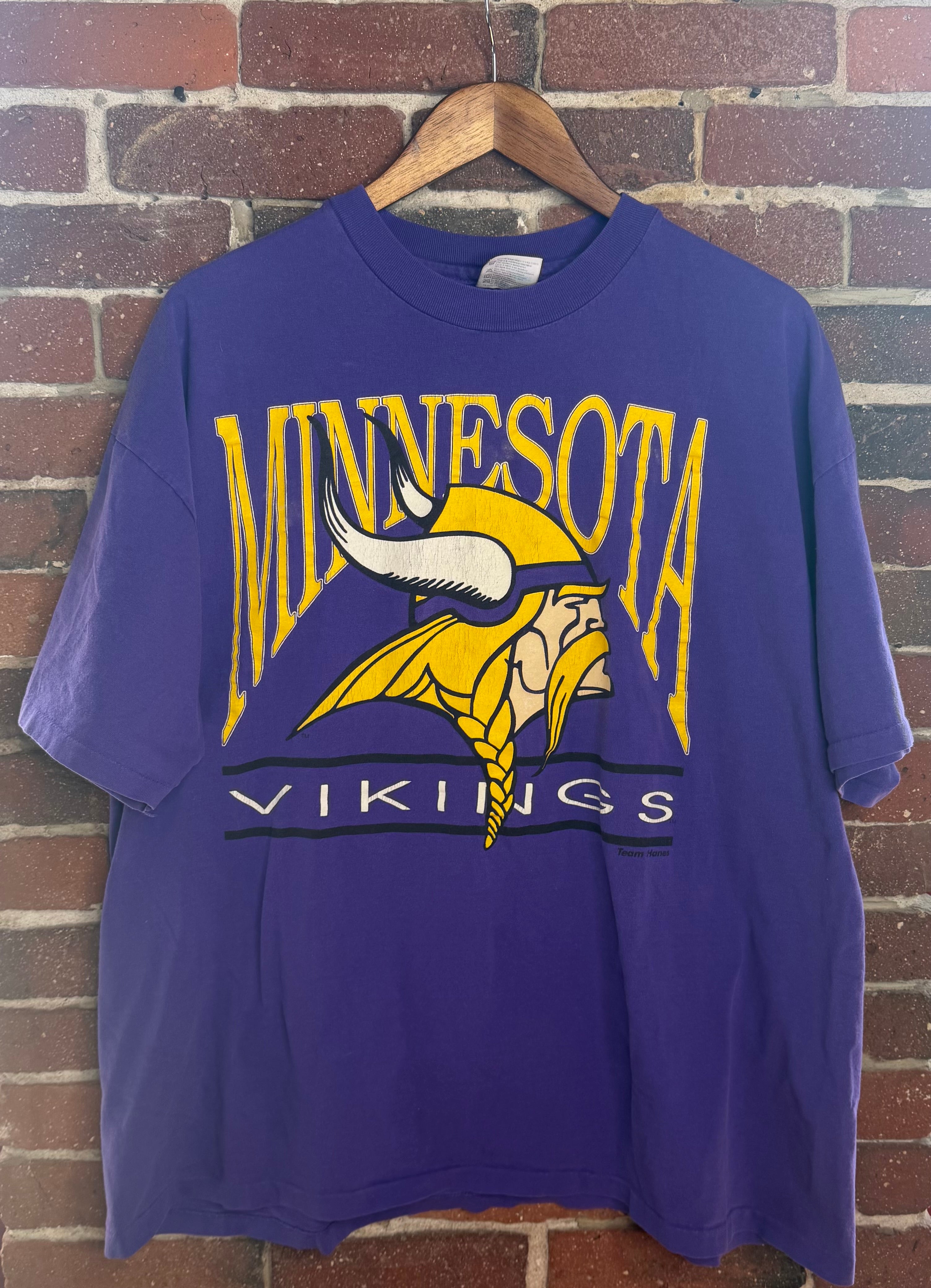 Vintage 1990 Minnesota Vikings Graphic Tee