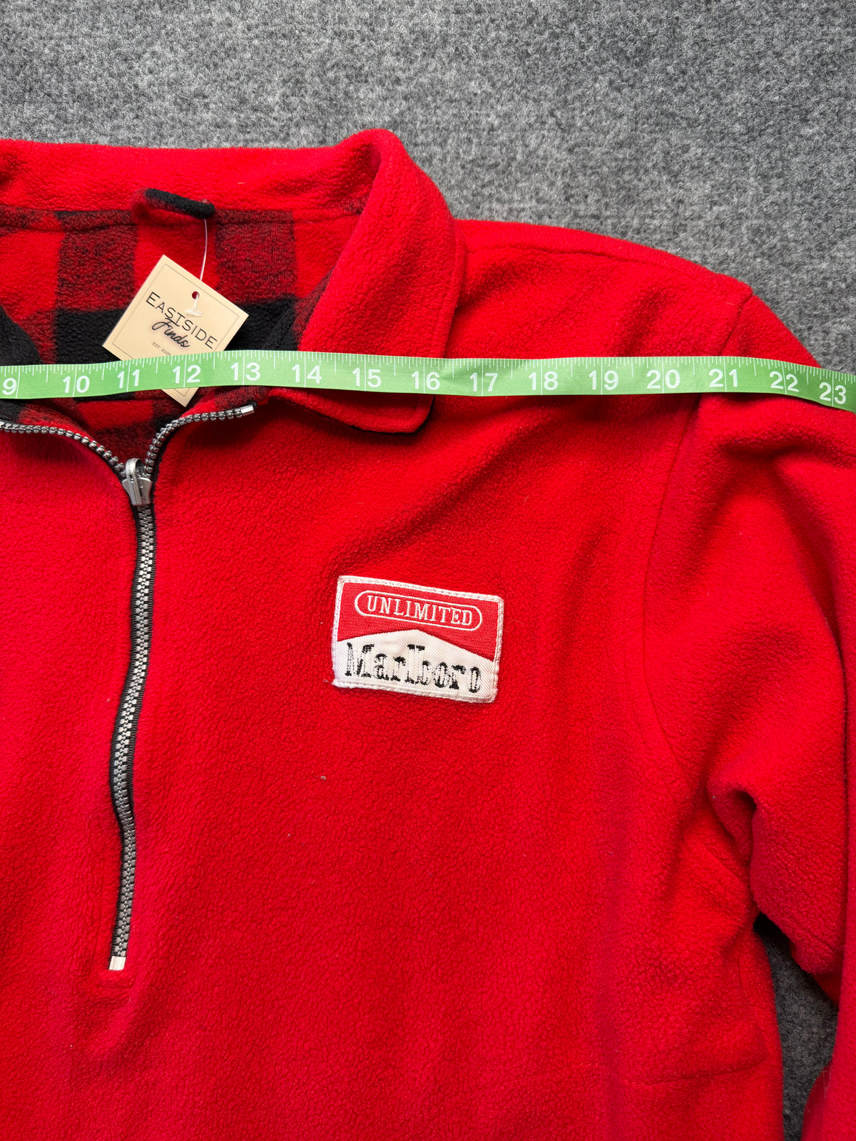 Vintage Marlboro Unlimited Fleece