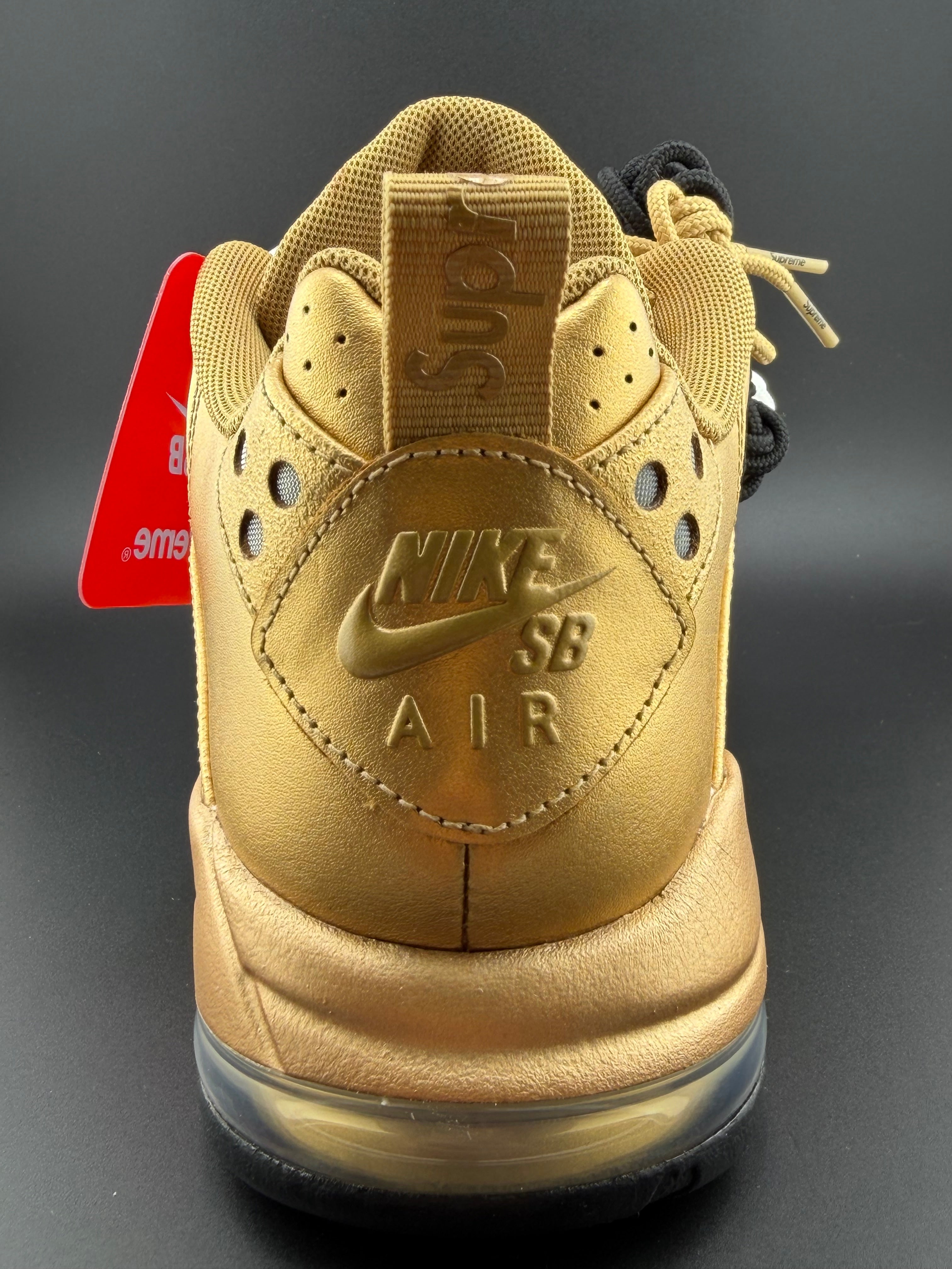 Supreme®/Nike SB Air Max 2 CB '94 Low