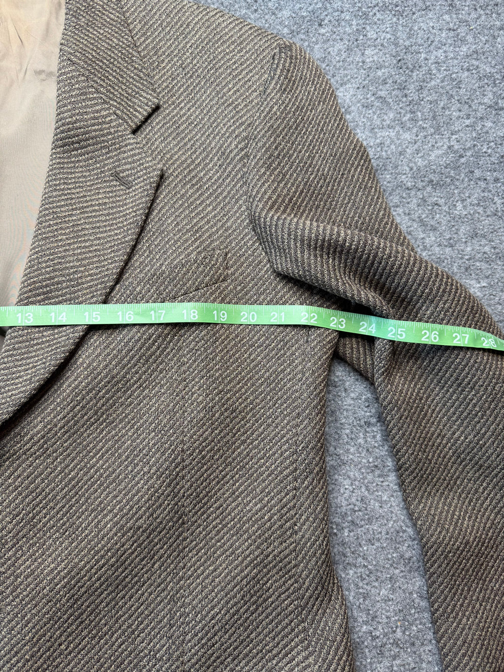 Mani 1990 Tweed Wool Blend Blazer